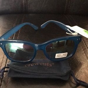J-Crew crewcuts sunglasses 🕶 for boys New